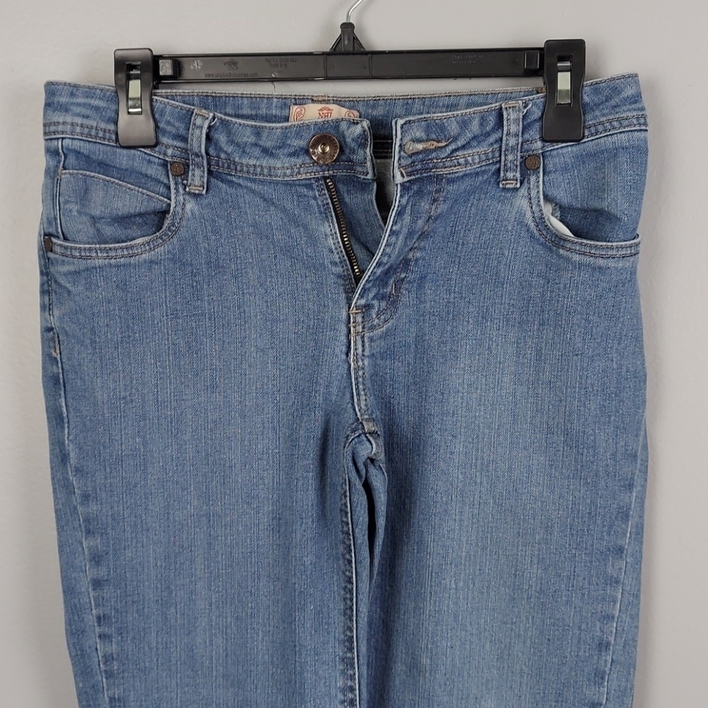 Straight Leg Medium Wash Jeans by NRJ, size 2p - Picture 2 of 6